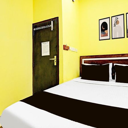 Hotel O Marquis Guest House Колката Екстериор снимка