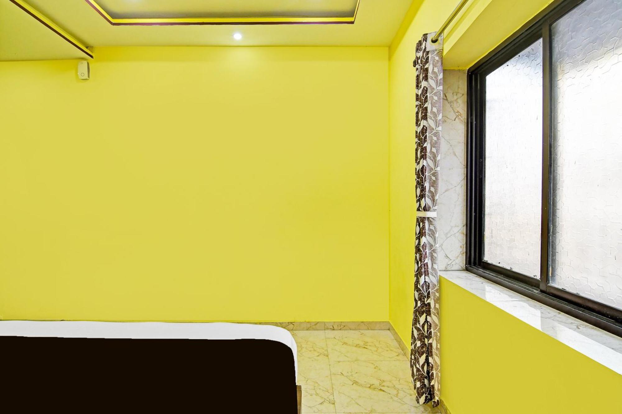 Hotel O Marquis Guest House Колката Екстериор снимка