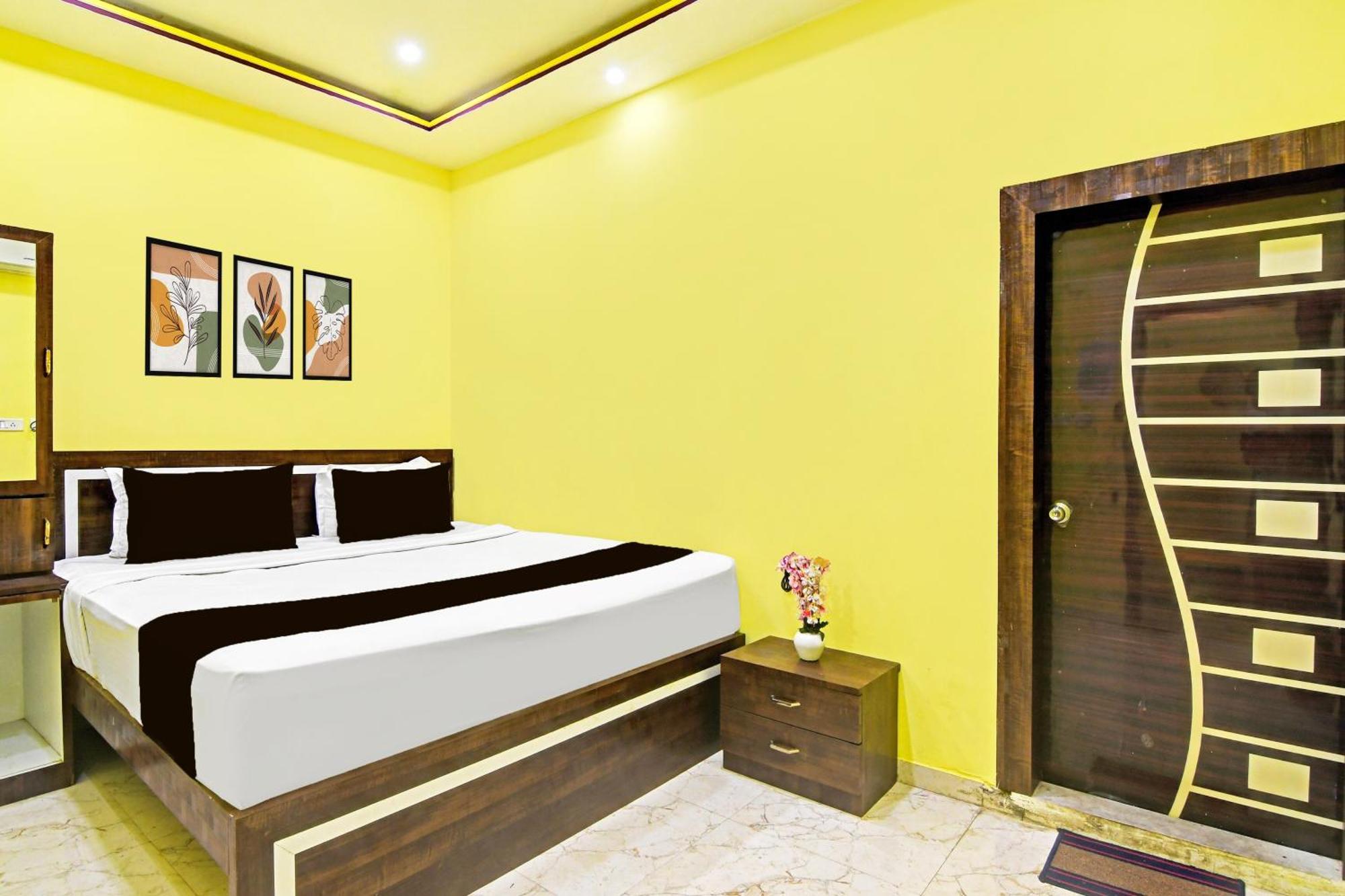 Hotel O Marquis Guest House Колката Екстериор снимка